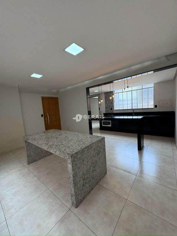 Apartamento à venda no CENTRO: 03- COPA