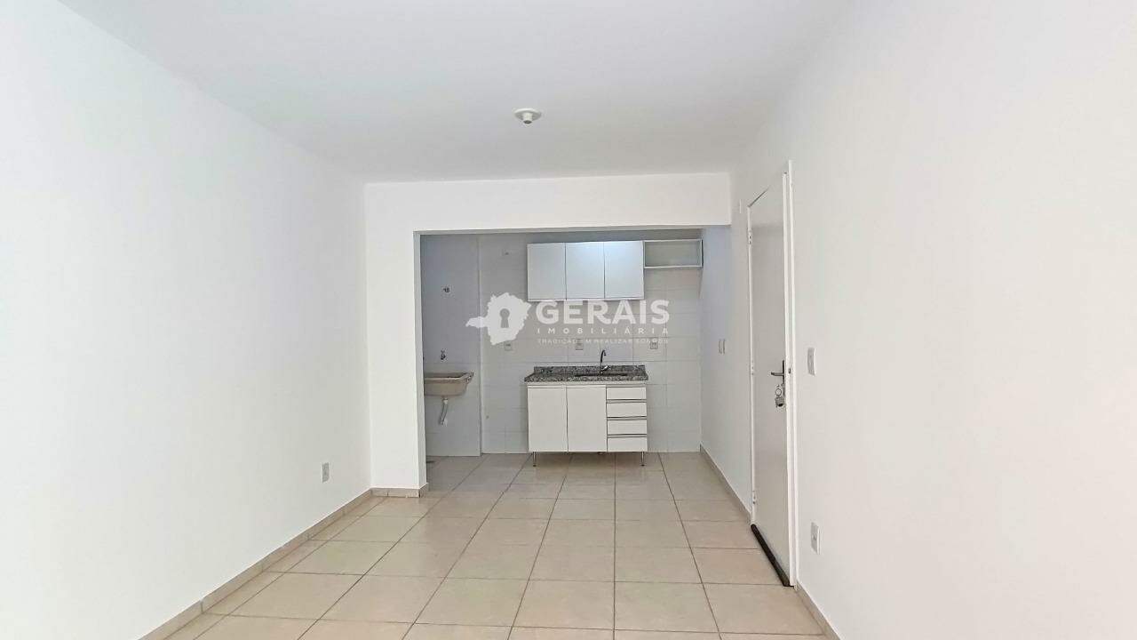 Apartamento para aluguel no REALENGO: 04- SALA