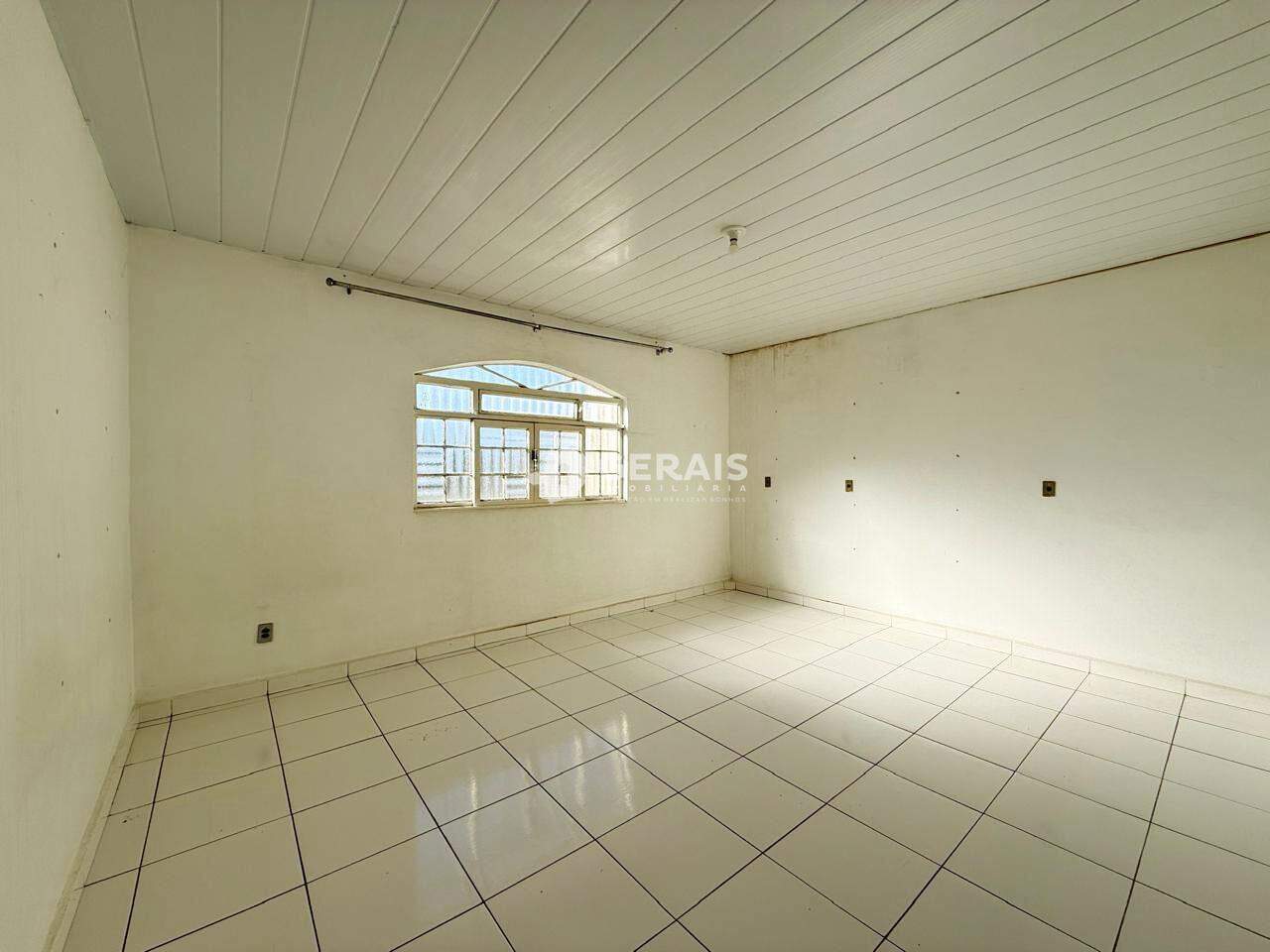 Sobrado à venda no Nossa Senhora das Graças: 05- QUARTO 01