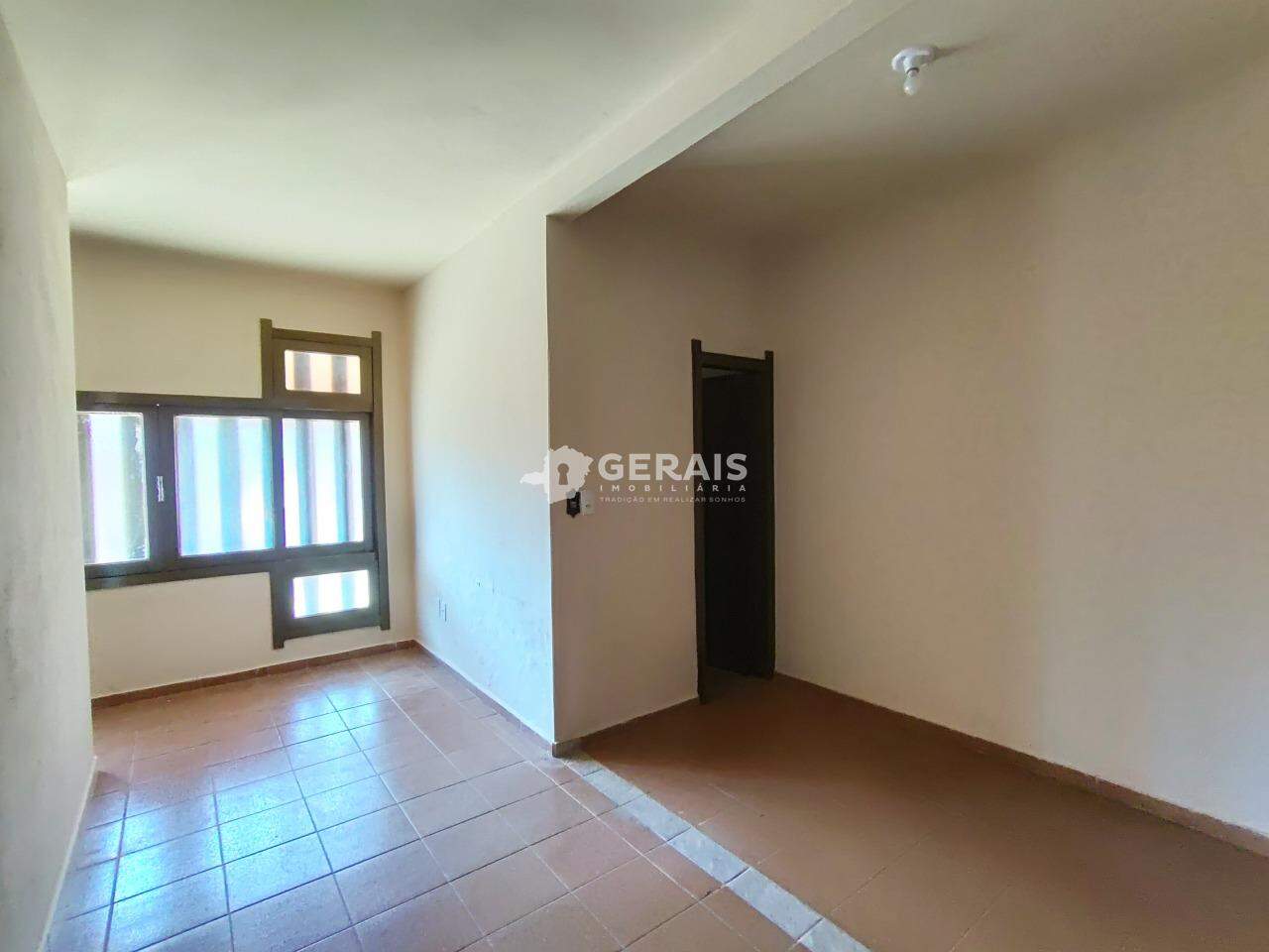 Casa para aluguel no BELVEDERE: 09- QUARTO SUÍTE