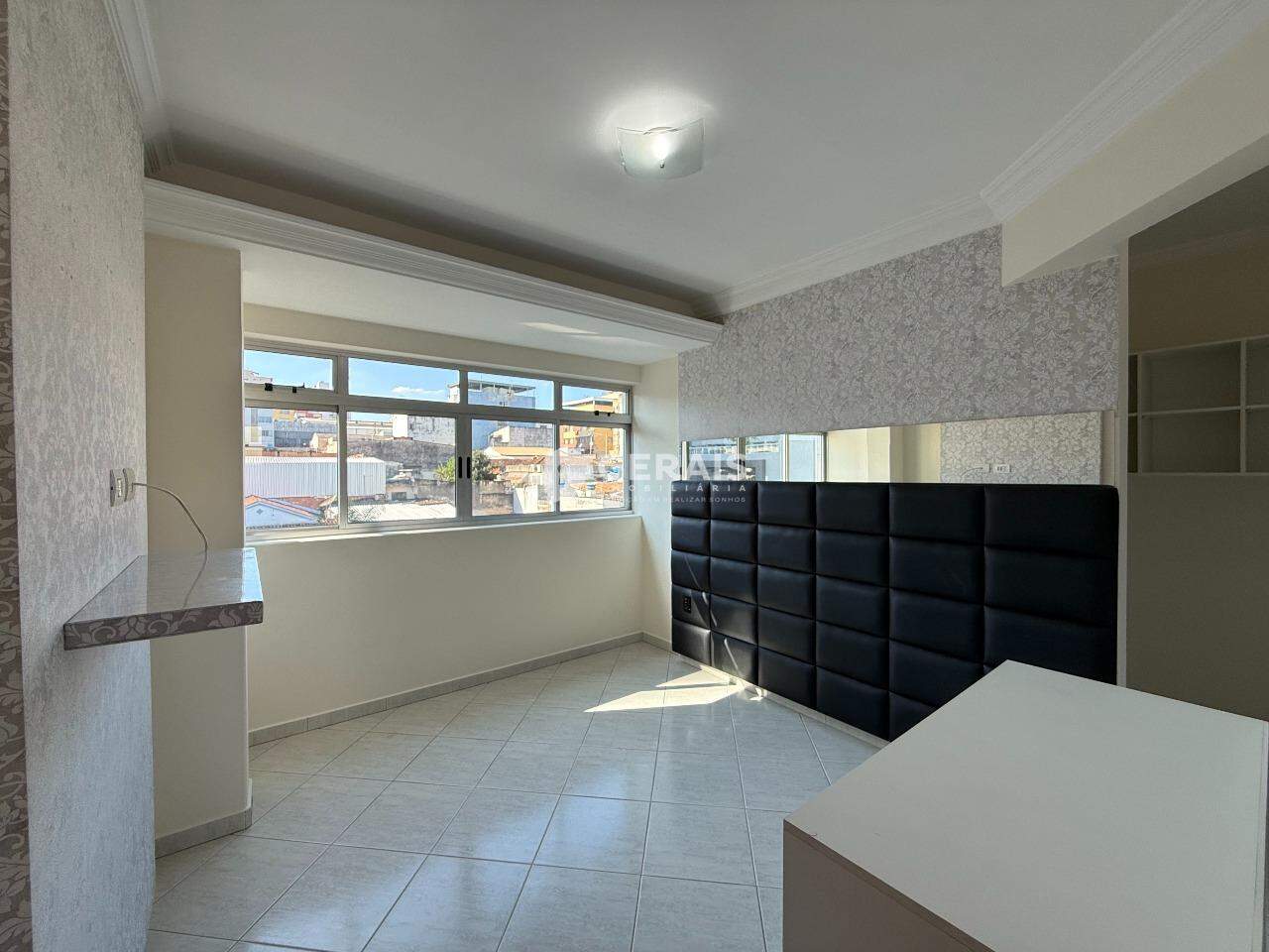 Apartamento para aluguel no CENTRO: 07 - QUARTO 03 SUÍTE