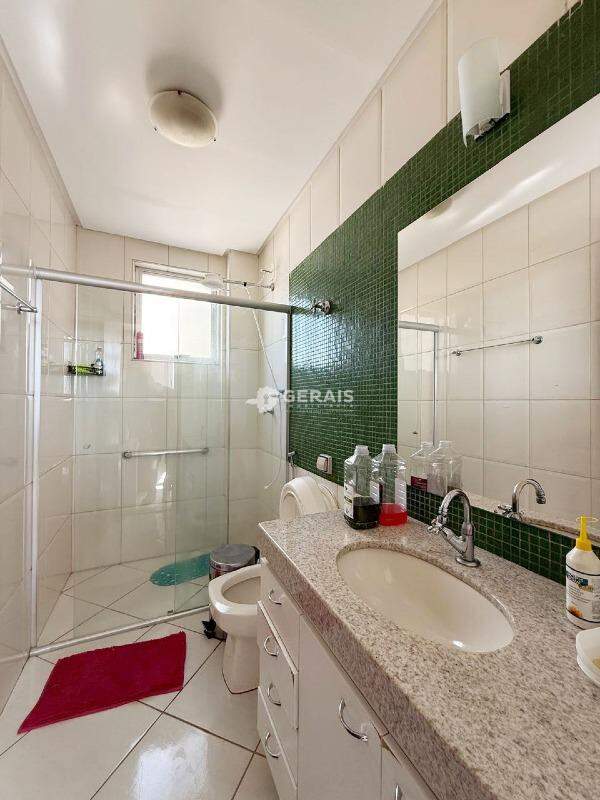 Apartamento à venda no CENTRO: 08- BANHO SOCIAL