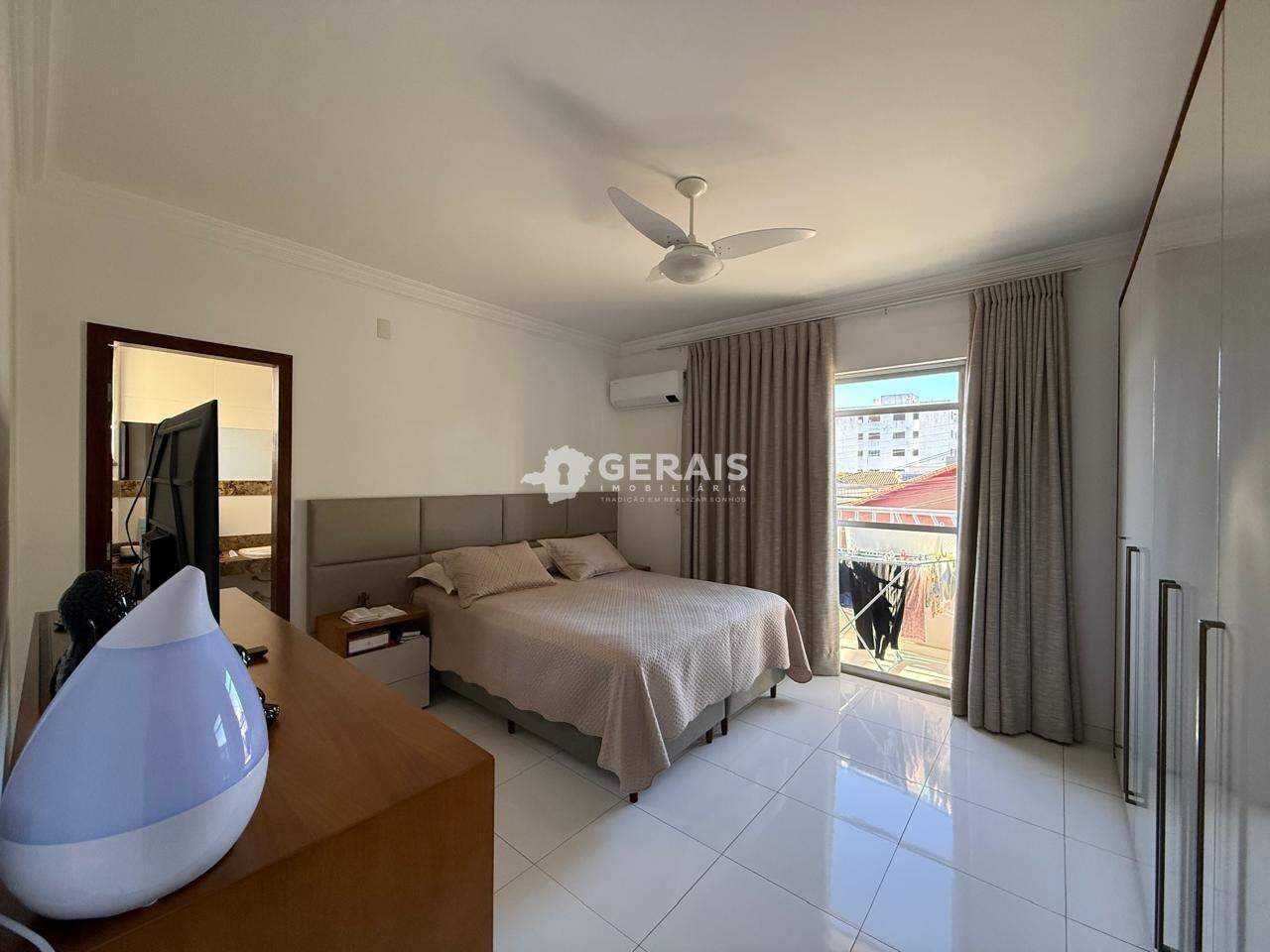 Apartamento à venda no TIETE: 07- QUARTO SUÍTE