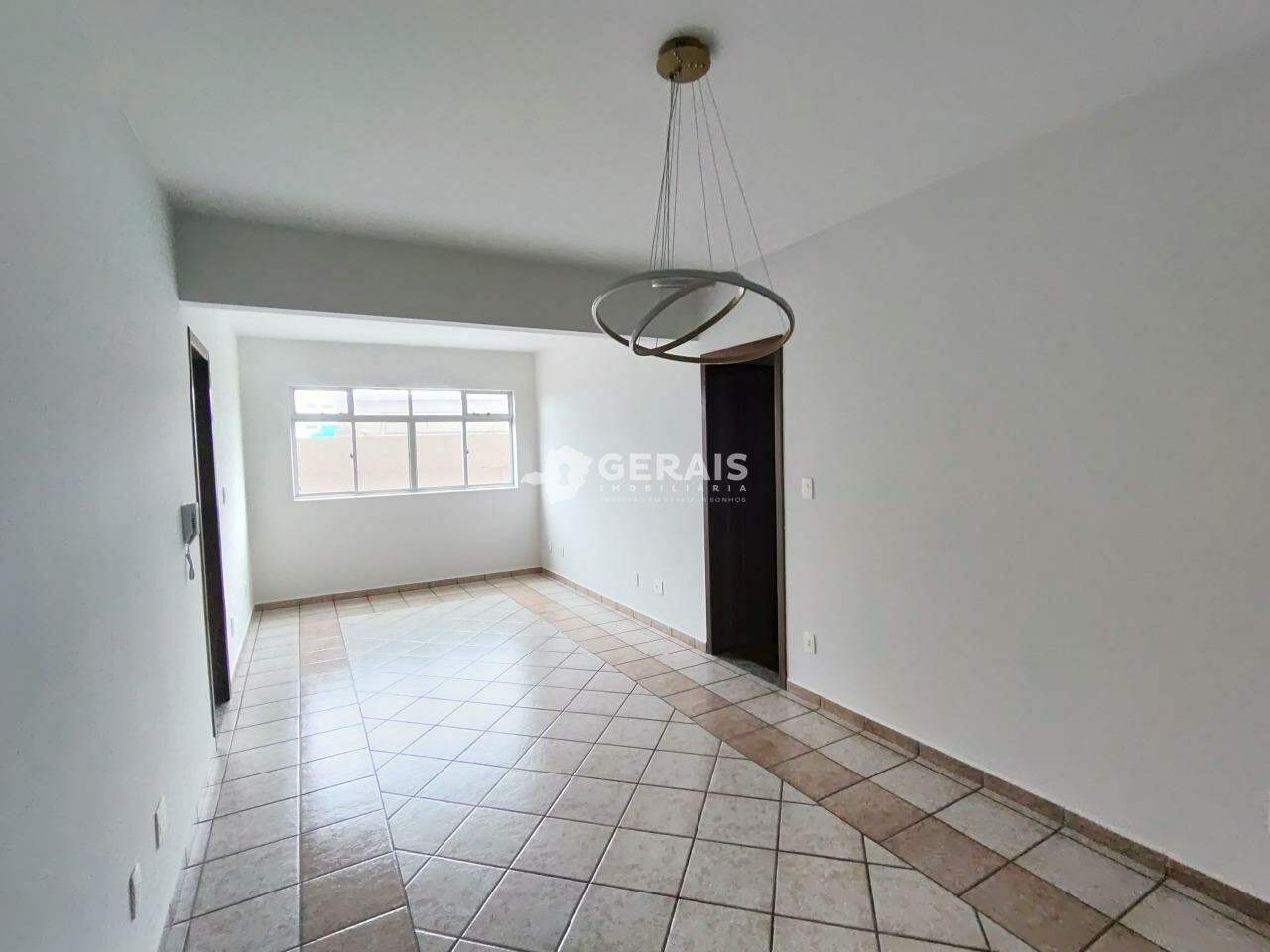 Apartamento para aluguel no CENTRO: 03- SALA