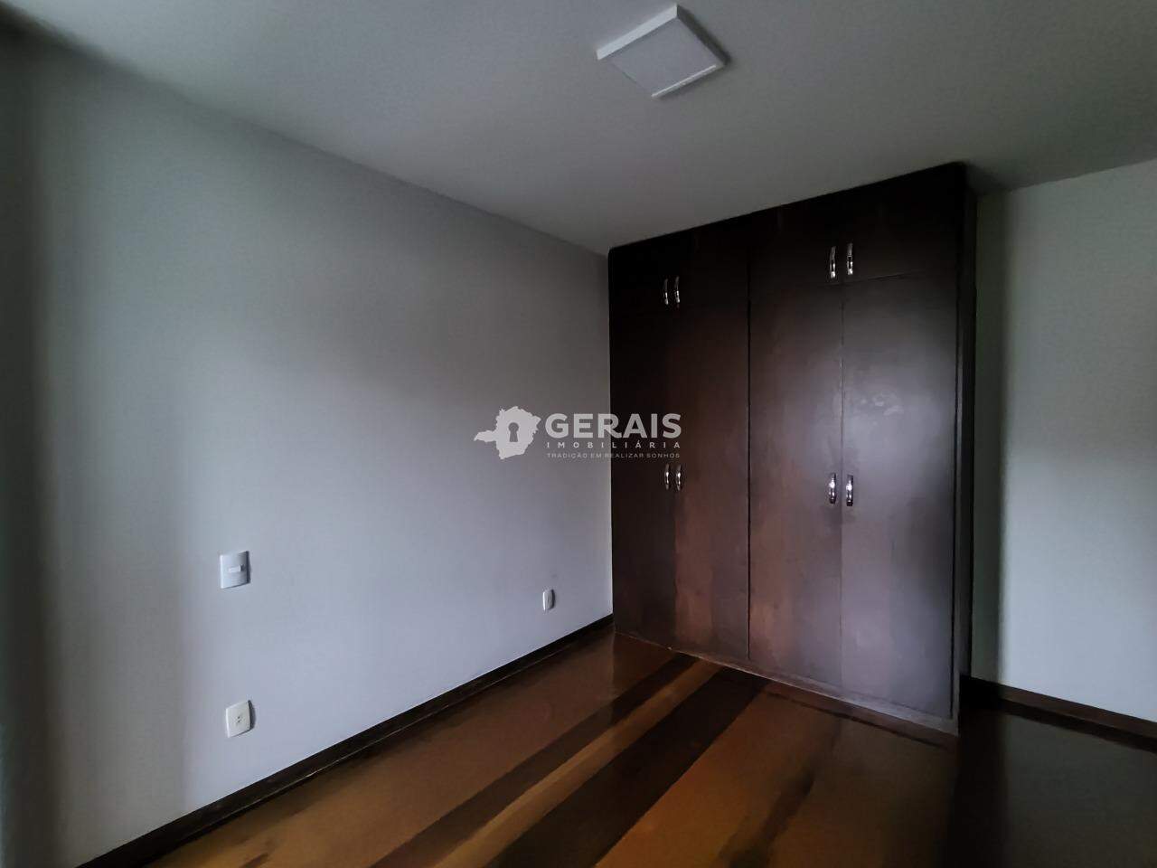 Apartamento para aluguel no CENTRO: 09- QUARTO SUÍTE