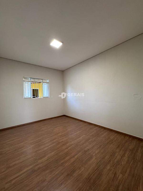 Chácara à venda no PRATA DE BAIXO: 04 - QUARTO 01