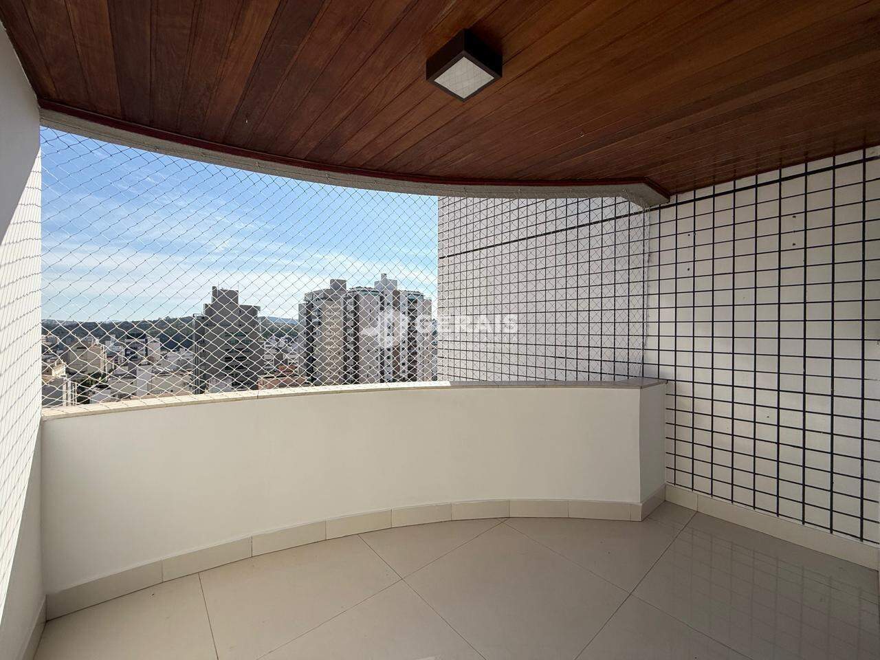 Apartamento à venda no CENTRO: 07- SACADA