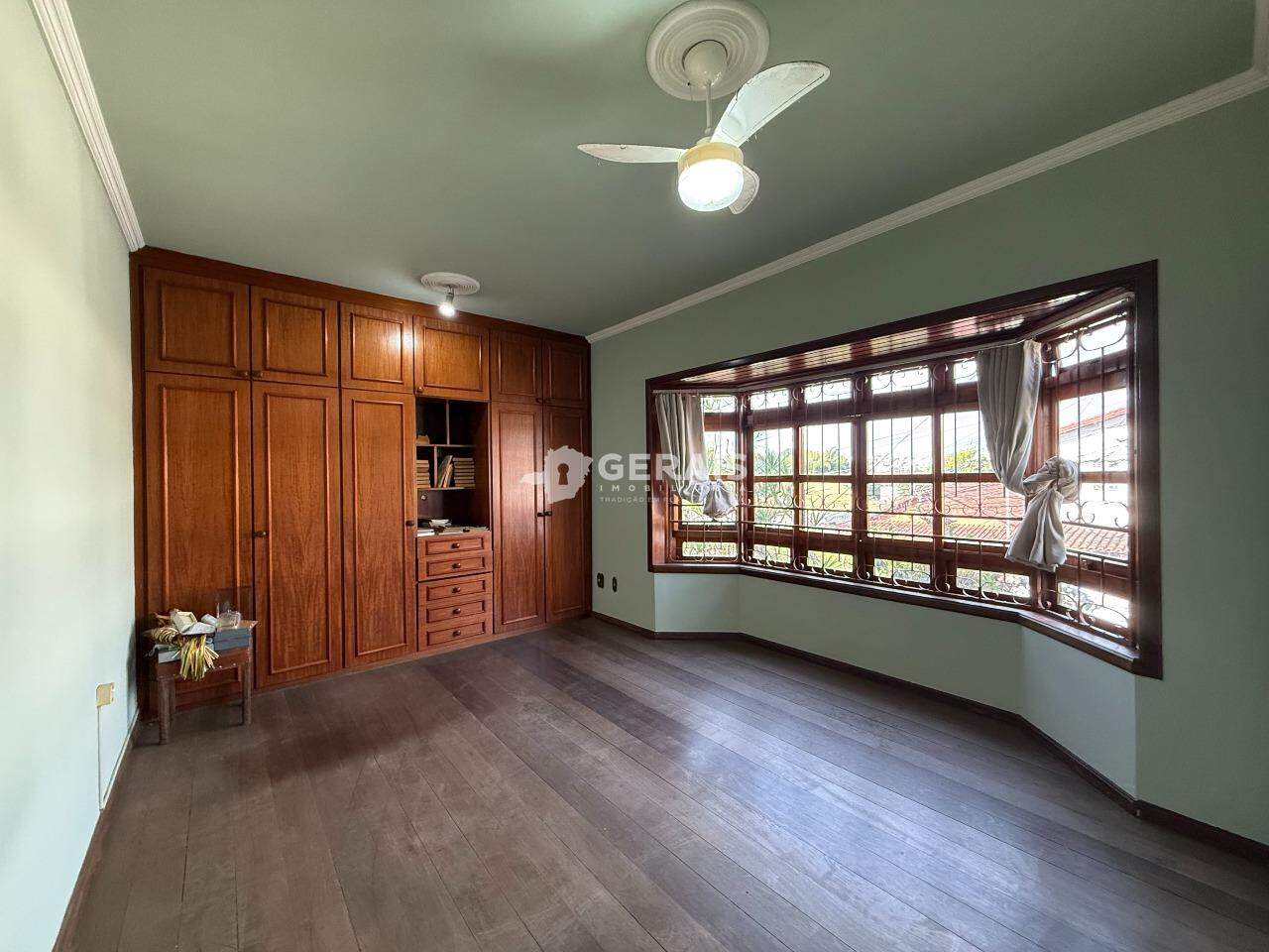 Casa para aluguel no SÃO SEBASTIÃO: 08- SALA 02