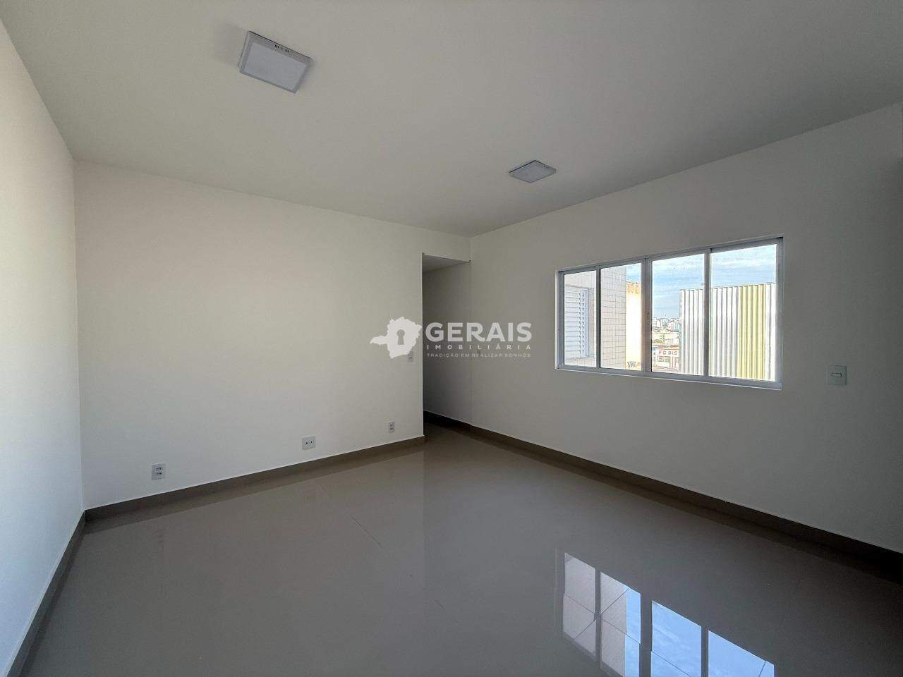 Apartamento para aluguel no CENTRO: 04- SALA