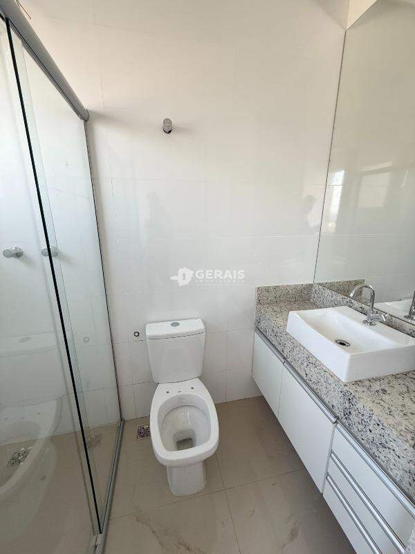 Apartamento para aluguel no CENTRO: 09- BANHO SUÍTE