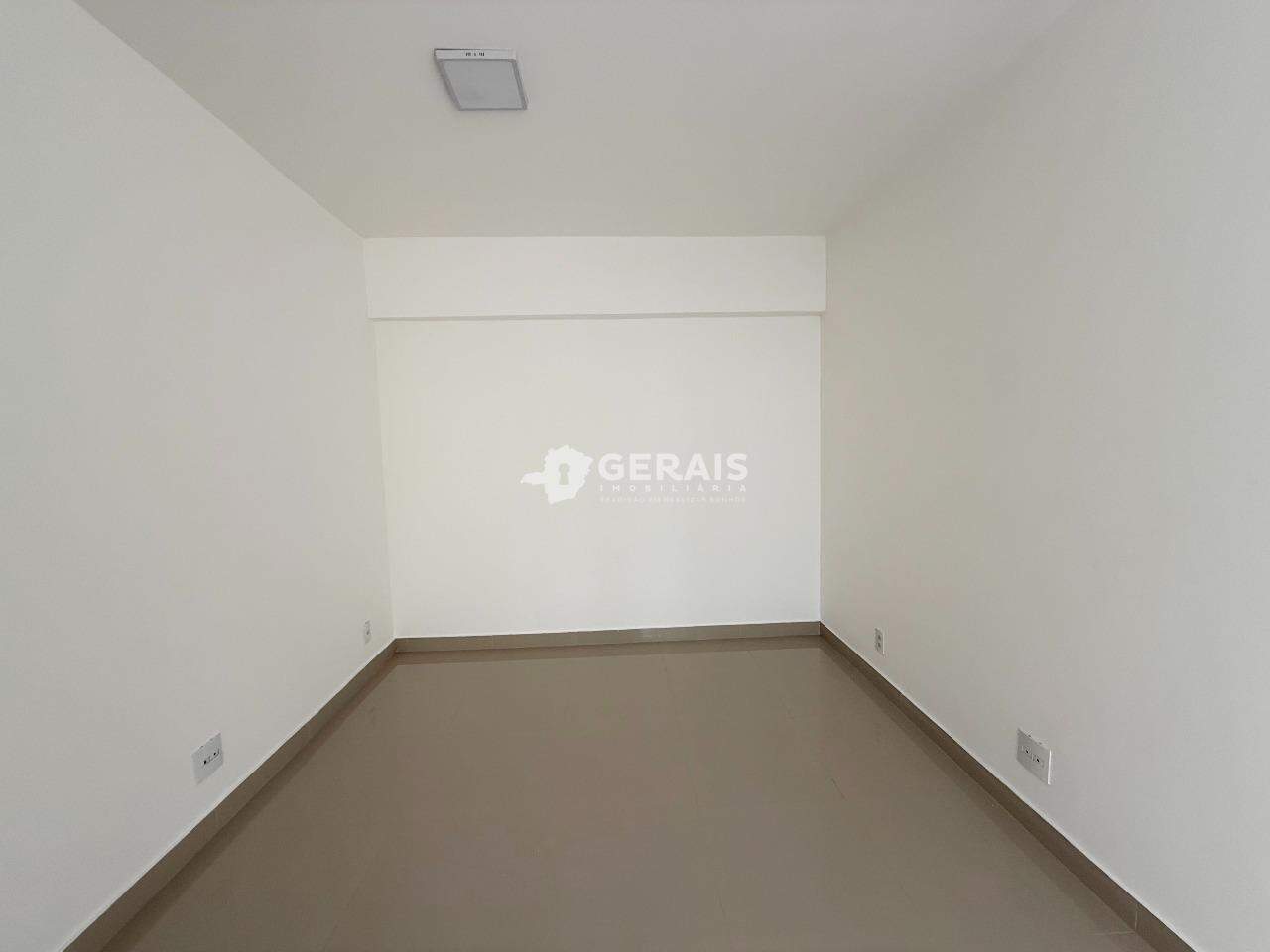 Apartamento para aluguel no CENTRO: 09- QUARTO SUÍTE