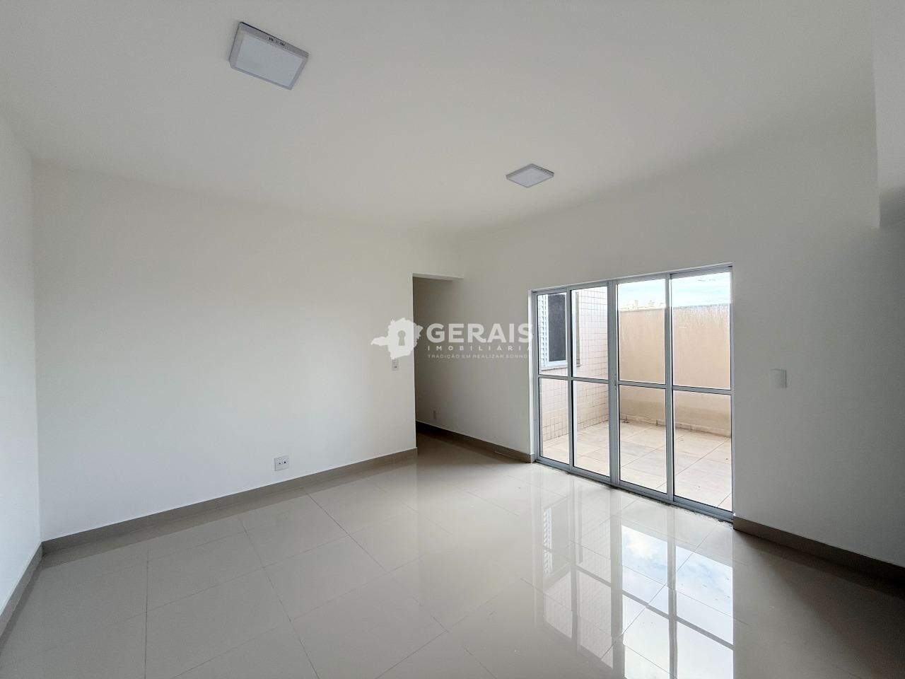 Apartamento para aluguel no CENTRO: 03- SALA