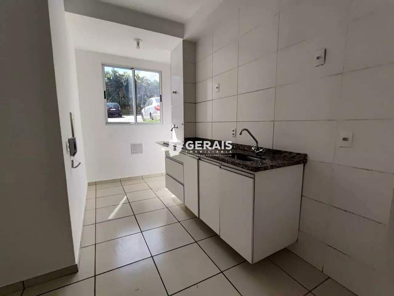 Apartamento à venda no PLANALTO: 03- COZINHA