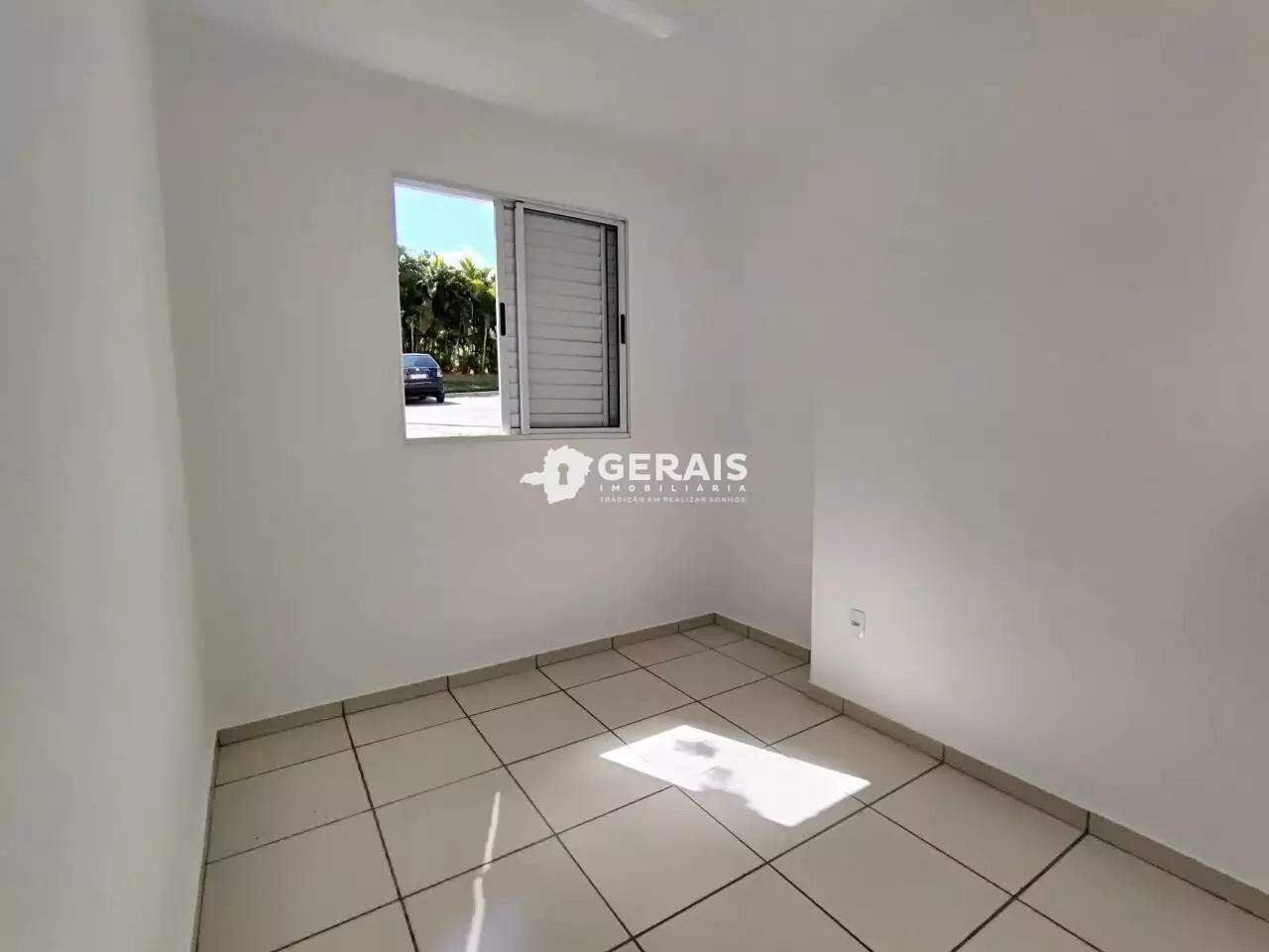 Apartamento à venda no PLANALTO: 04- QUARTO 01