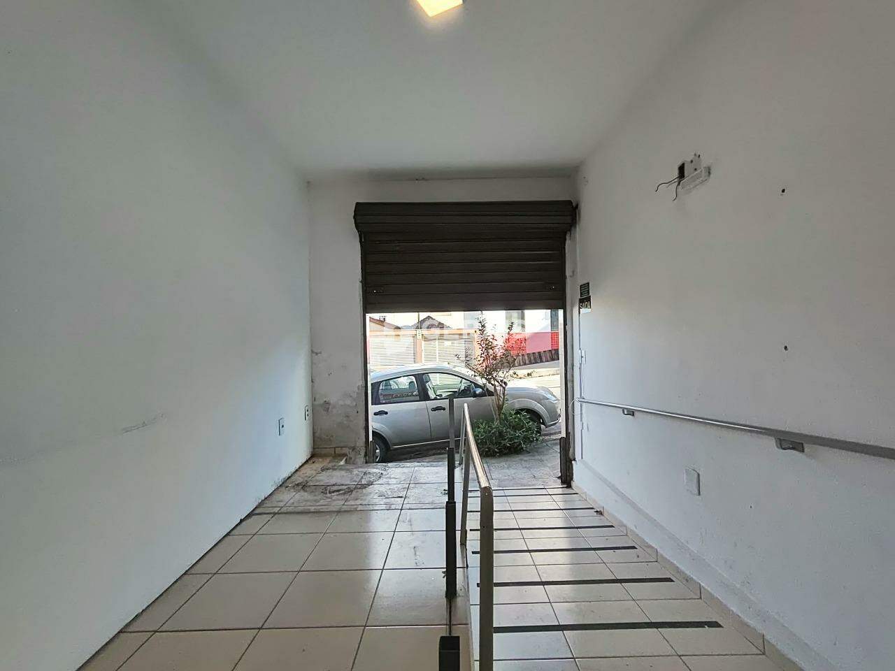 Loja com Sobreloja para aluguel no CENTRO: 06- LOJA