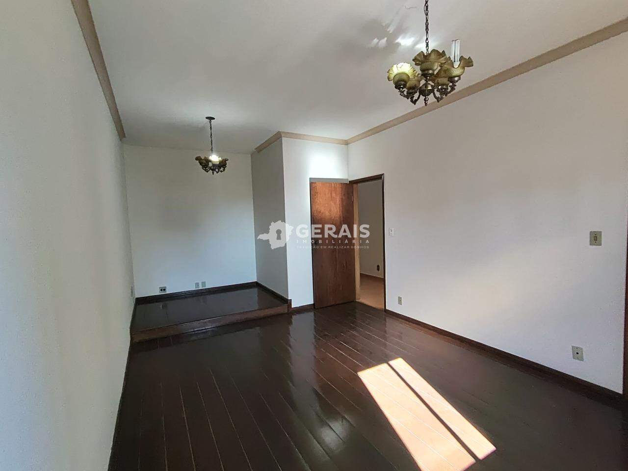 Apartamento para aluguel no CENTRO: 03- SALA