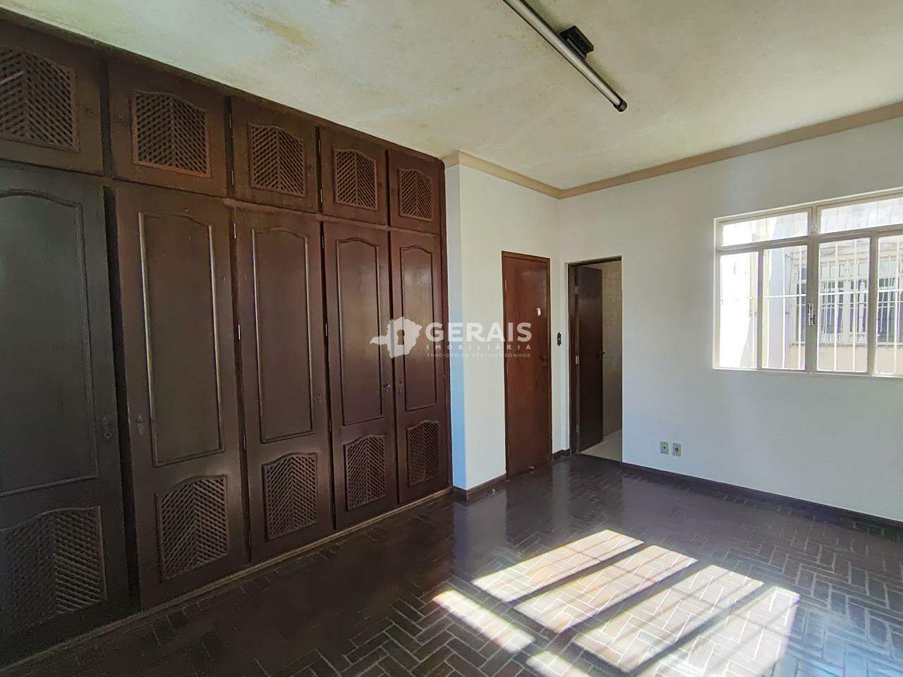 Apartamento para aluguel no CENTRO: 07- QUARTO SUÍTE 01