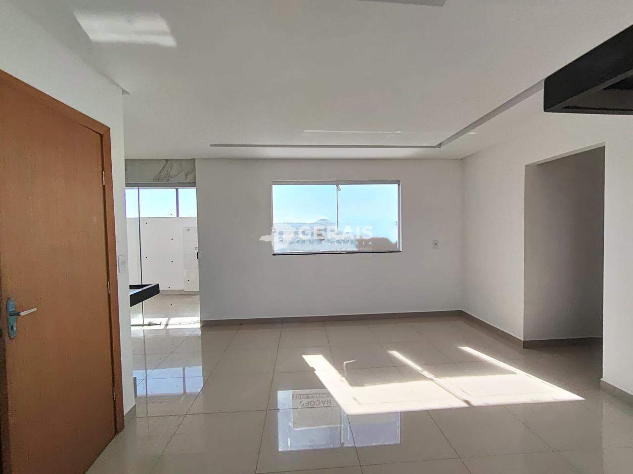 Apartamento Duplex para aluguel no BOM PASTOR: 03- SALA