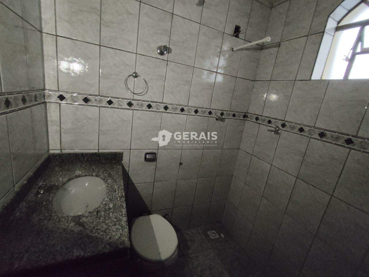 Casa para aluguel no SERRA VERDE: 05 - BANHO SUÍTE