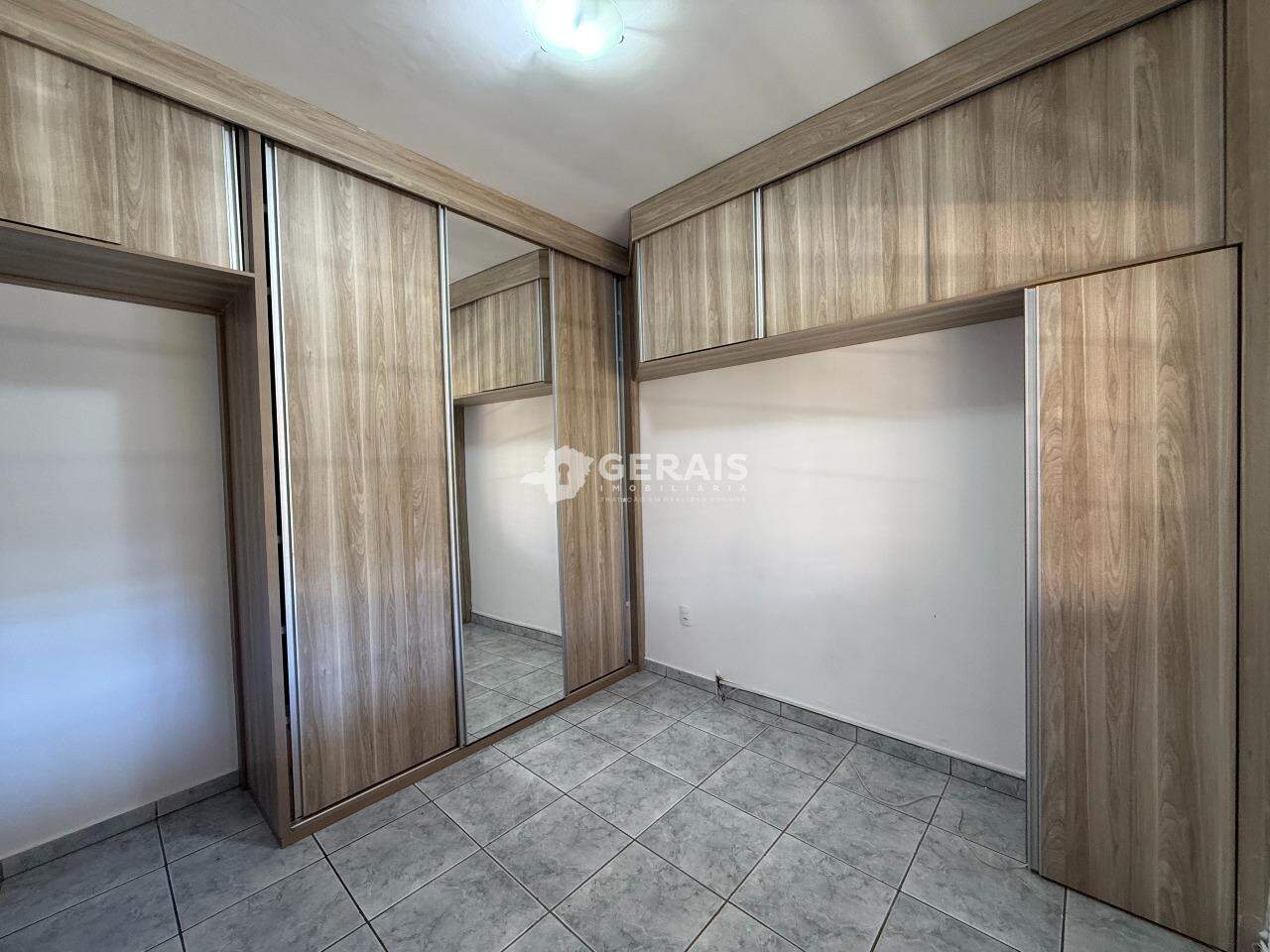 Casa para aluguel no Jusa Fonseca: 05- QUARTO 01