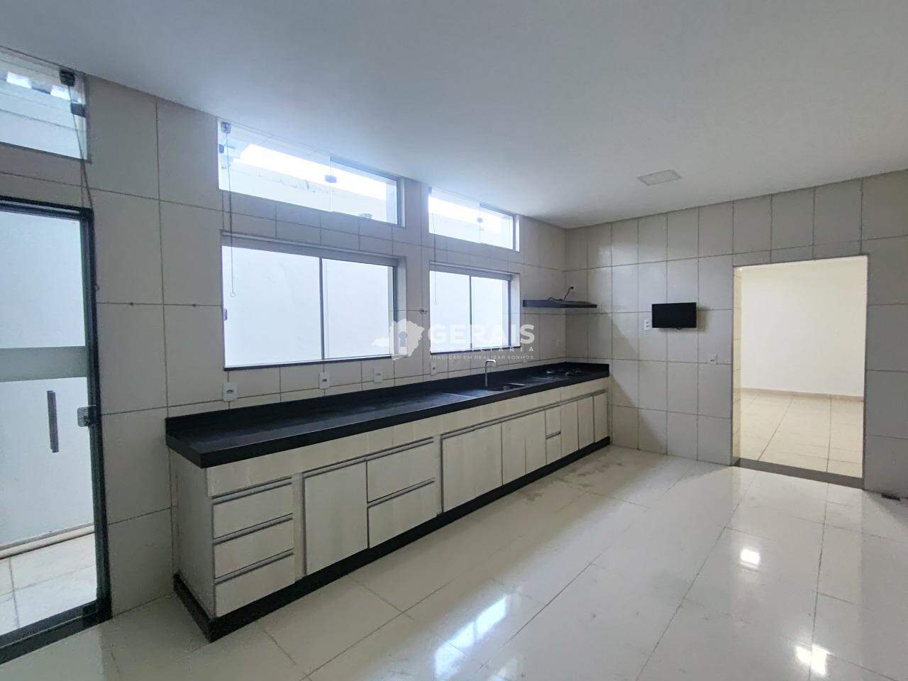 Casa para aluguel no BOM PASTOR: 07-COZINHA