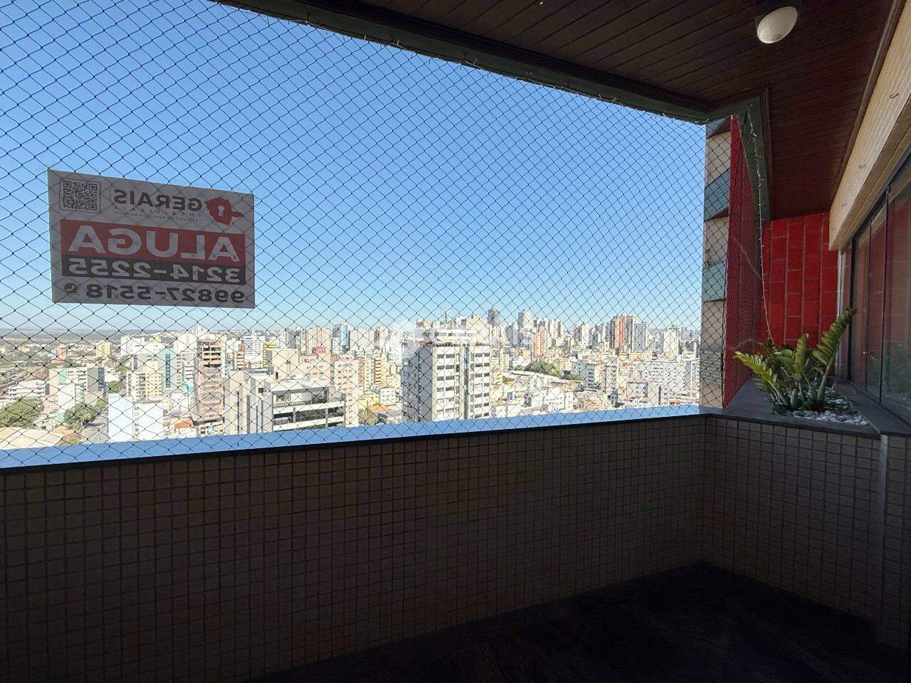 Apartamento para aluguel no CENTRO: 06- SACADA