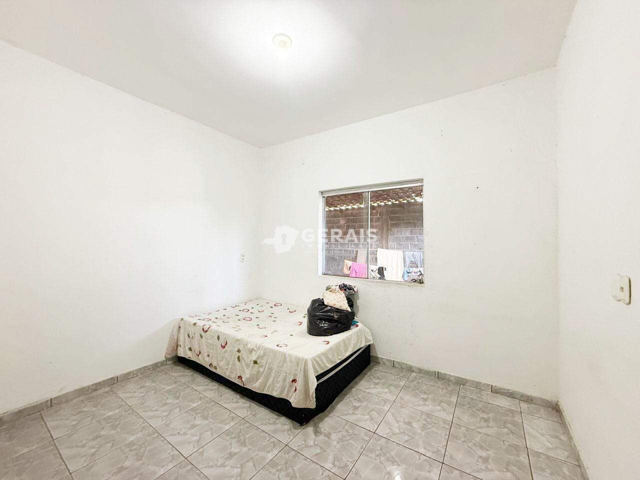 Casa à venda no QUINTA DAS PALMEIRAS: 09- QUARTO 02