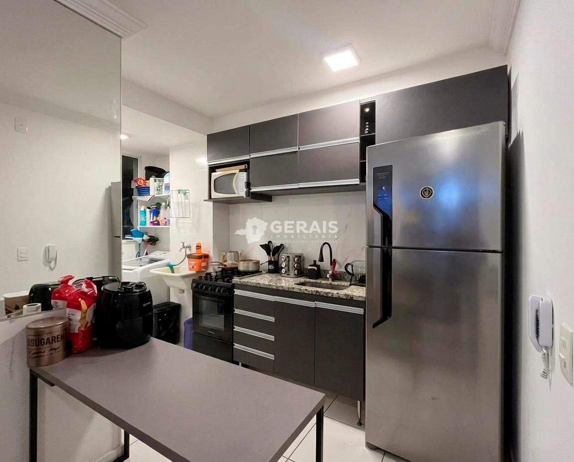 Apartamento à venda no PLANALTO: 05 - COZINHA