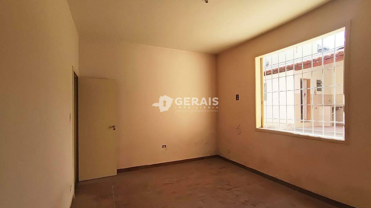 Casa para aluguel no PORTO VELHO: 07 - QUARTO SUÍTE