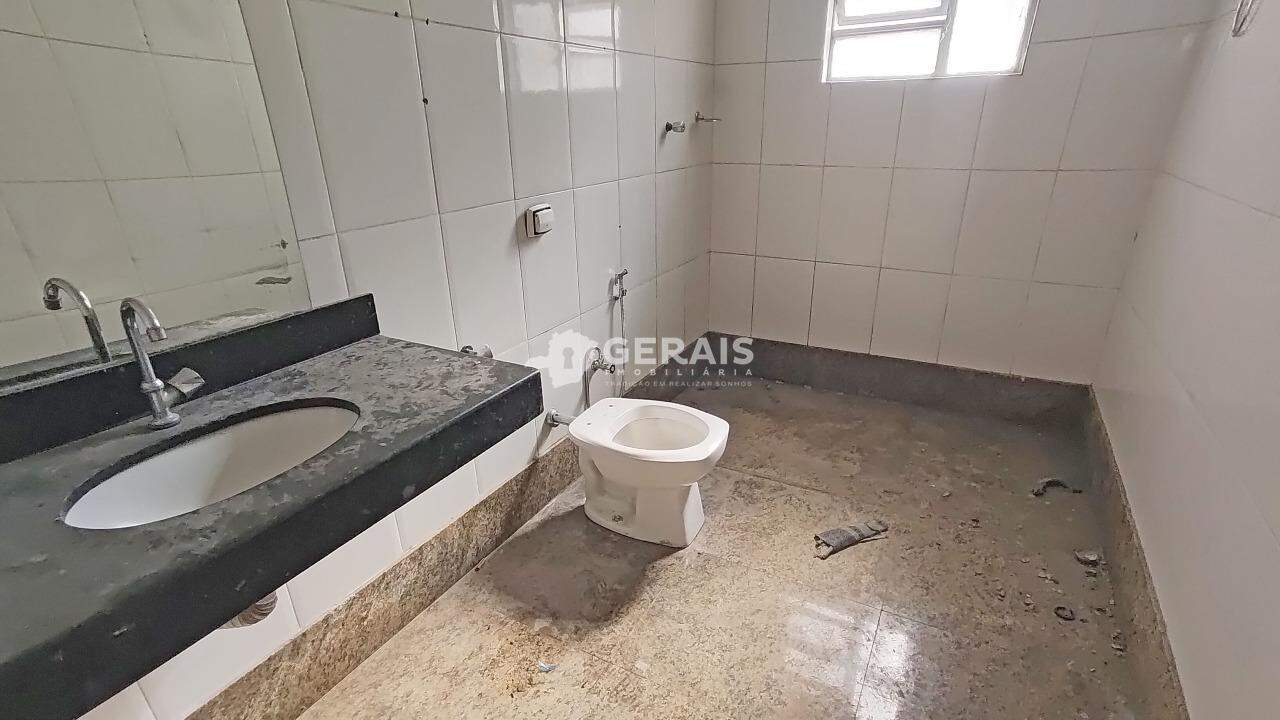 Casa para aluguel no PORTO VELHO: 08 - BANHO SUÍTE