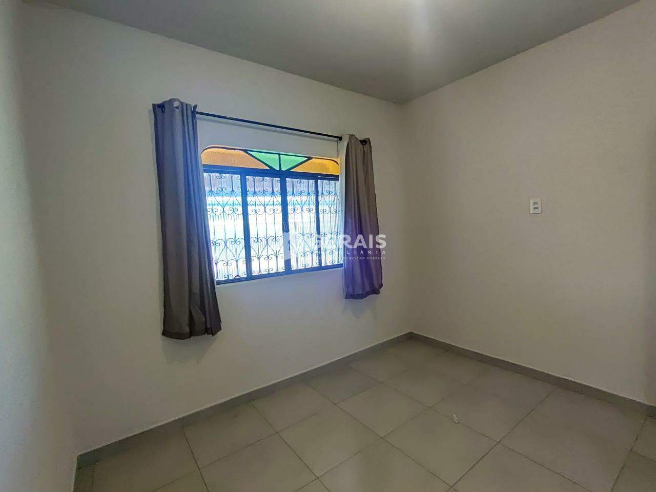 Casa para aluguel no RANCHO ALEGRE: 06- QUARTO SUÍTE