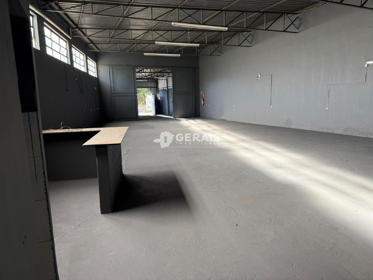 Galpão para aluguel no CATALÃO: 03 - GALPÃO