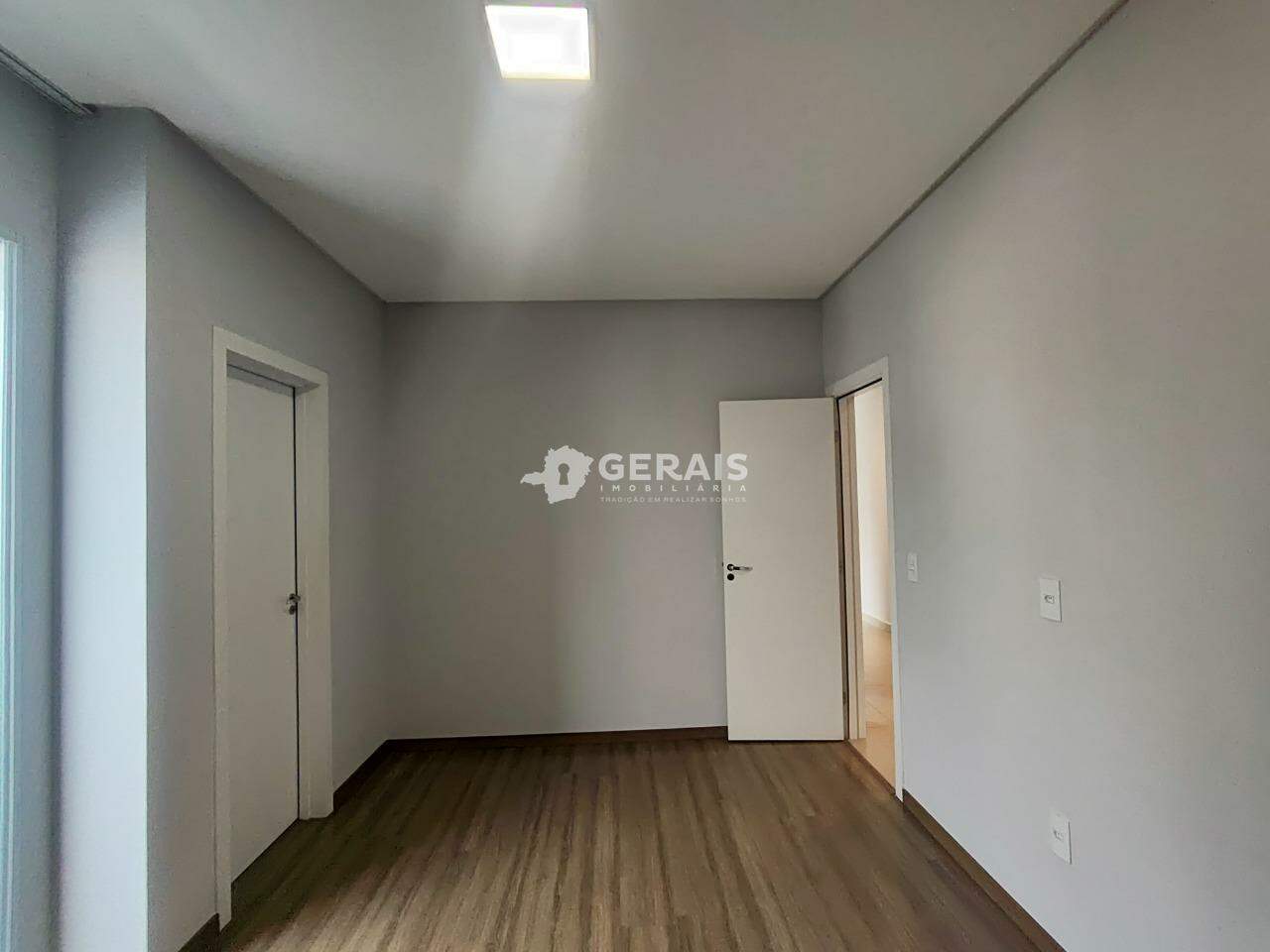 Apartamento para aluguel no CENTRO: 06- QUARTO SUÍTE