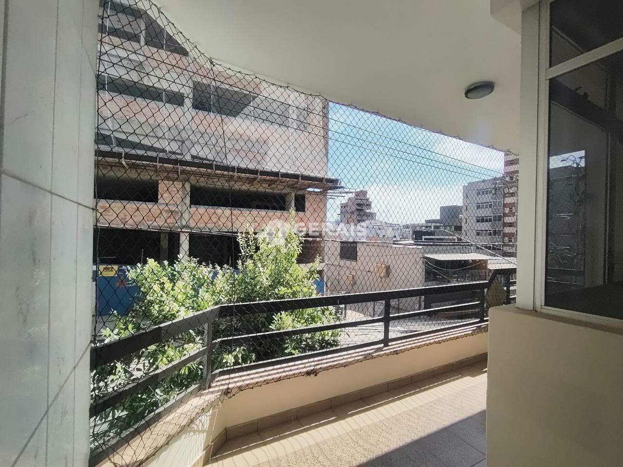 Casa Comercial para aluguel no CENTRO: 09- SACADA