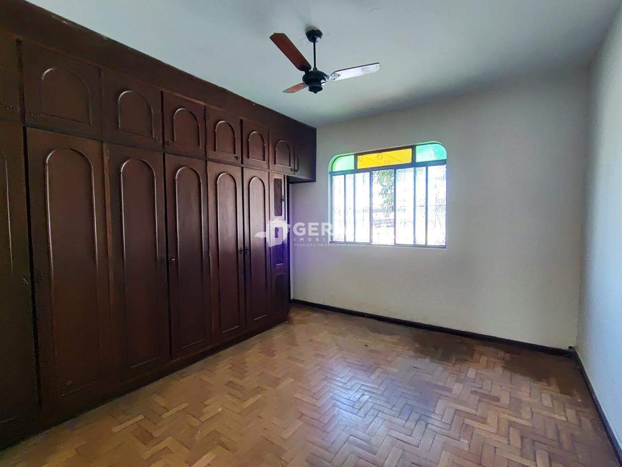 Casa para aluguel no CATALÃO: 08- QUARTO SUÍTE