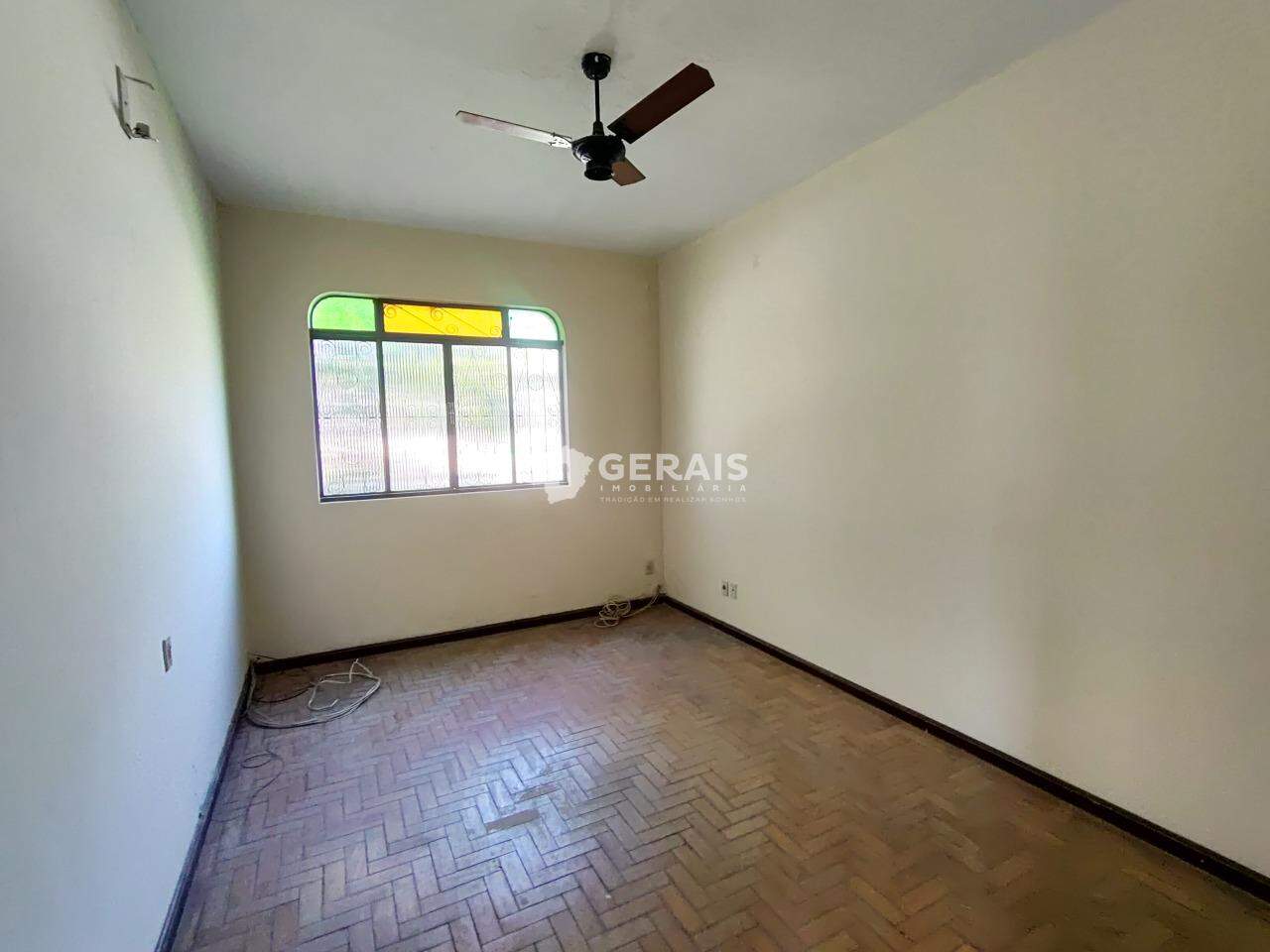 Casa para aluguel no CATALÃO: 07- QUARTO 02