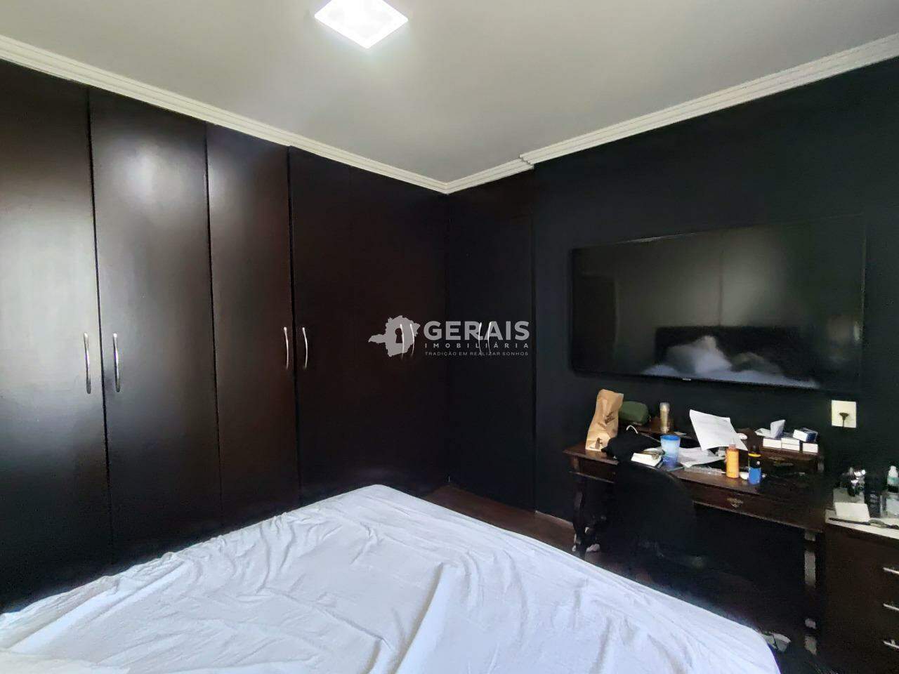 Apartamento para aluguel no CENTRO: 06- QUARTO 02