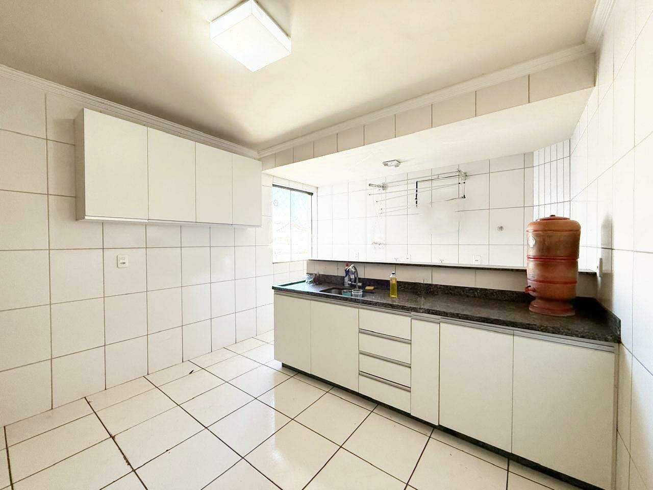 Apartamento à venda no PLANALTO: 05- COZINHA
