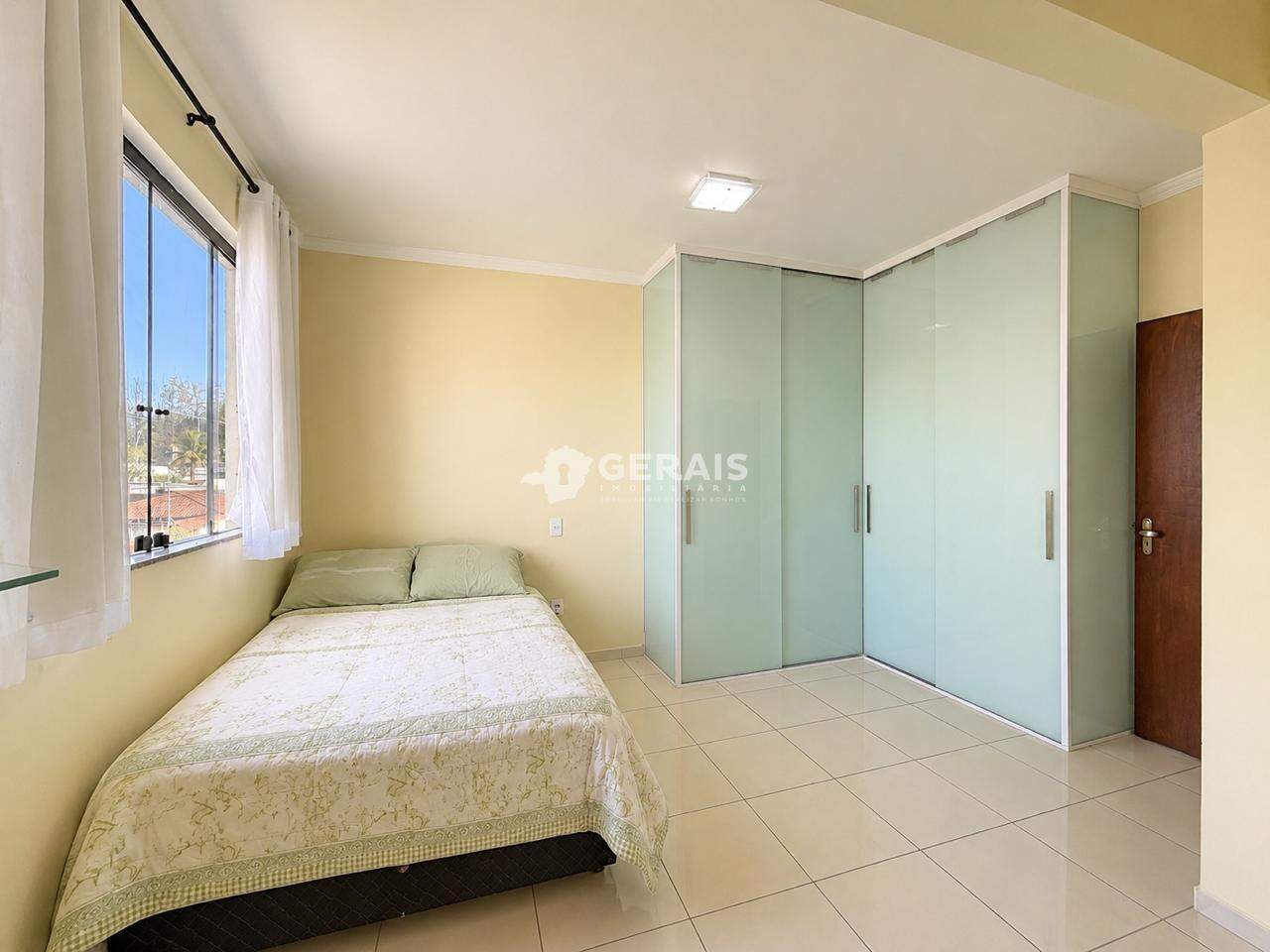 Apartamento à venda no PLANALTO: 08- QUARTO SUÍTE