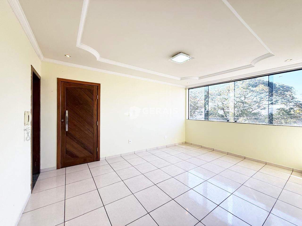 Apartamento à venda no PLANALTO: 03- SALA