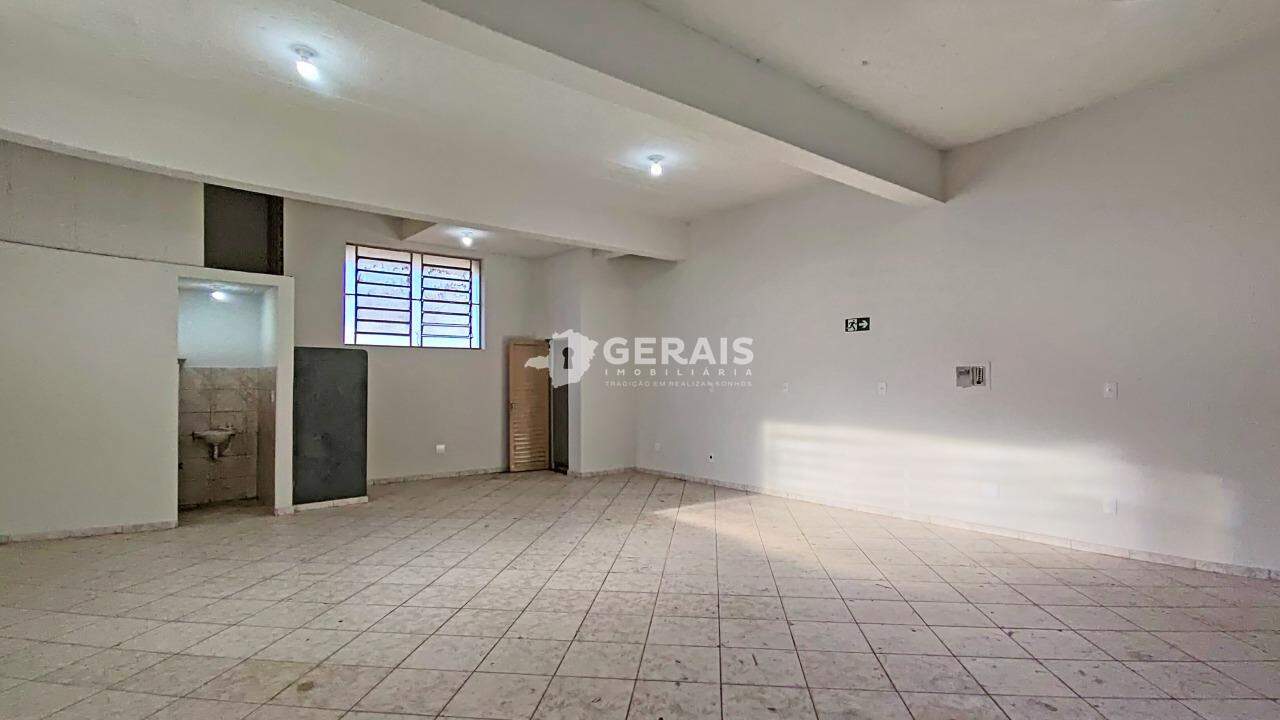 Loja para aluguel no LP PEREIRA: 04- LOJA