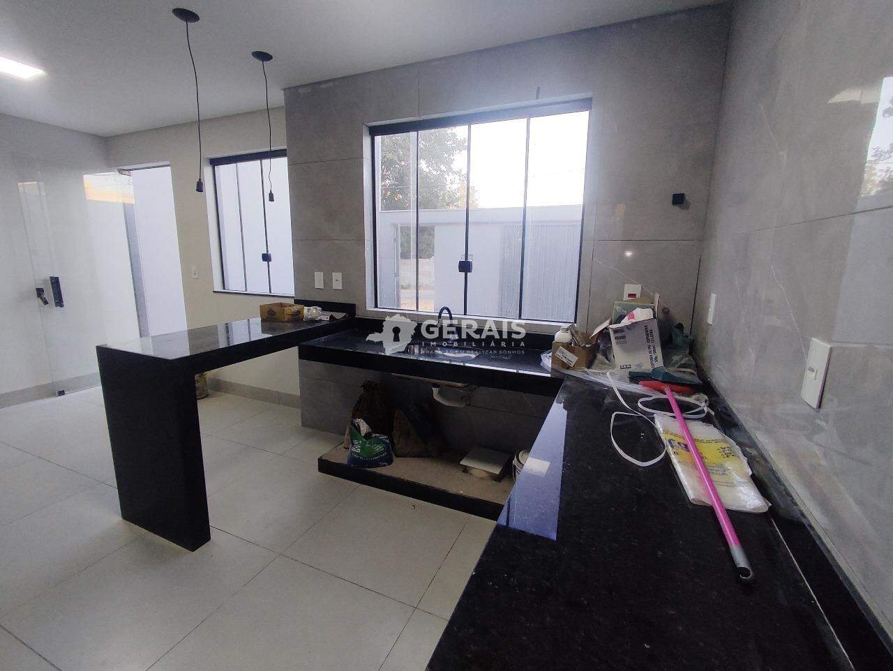 Casa à venda no SÃO ROQUE: 05 - COZINHA
