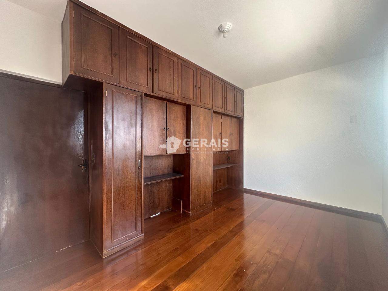 Apartamento à venda no CENTRO: 05- QUARTO 02