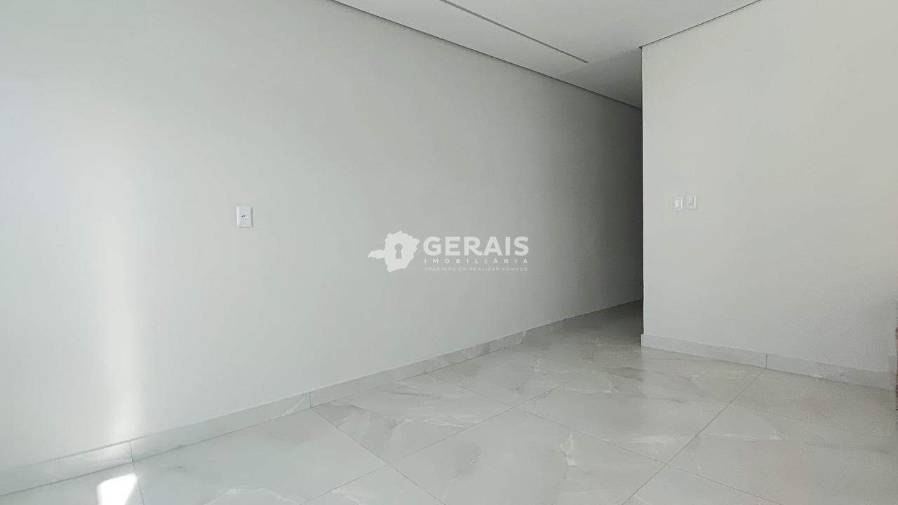 Casa para aluguel no BELA VISTA: 04 - SALA
