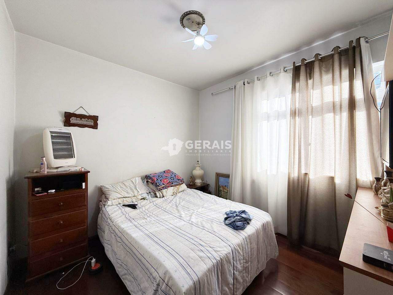 Apartamento à venda no CENTRO: 07- QUARTO 01