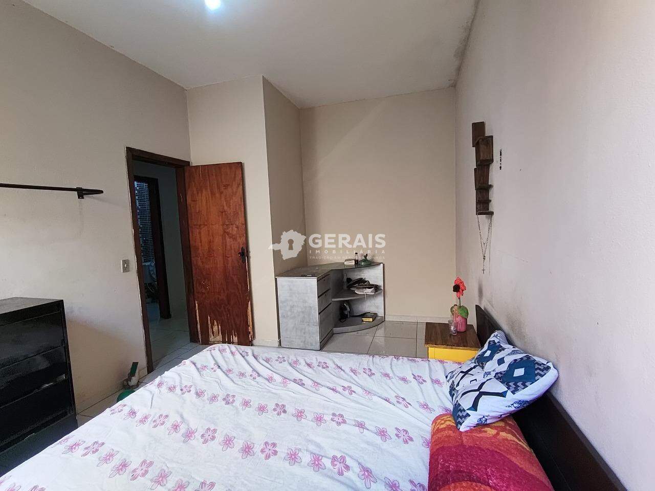 Casa para aluguel no CHANADOUR: 08 - QUARTO 02