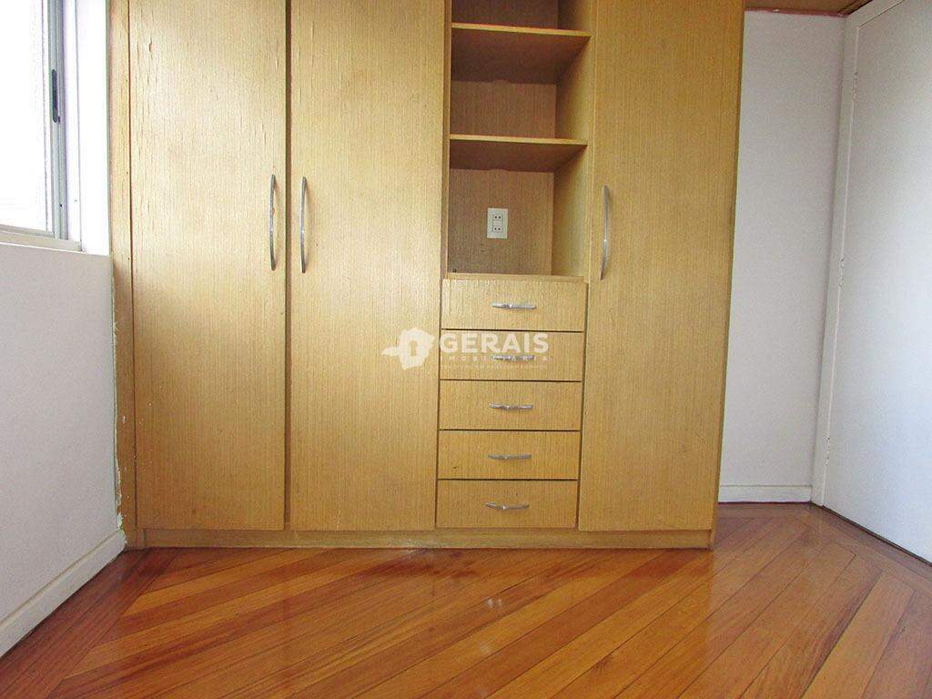 Apartamento para aluguel no VILA BELO HORIZONTE: 04- QUARTO 01