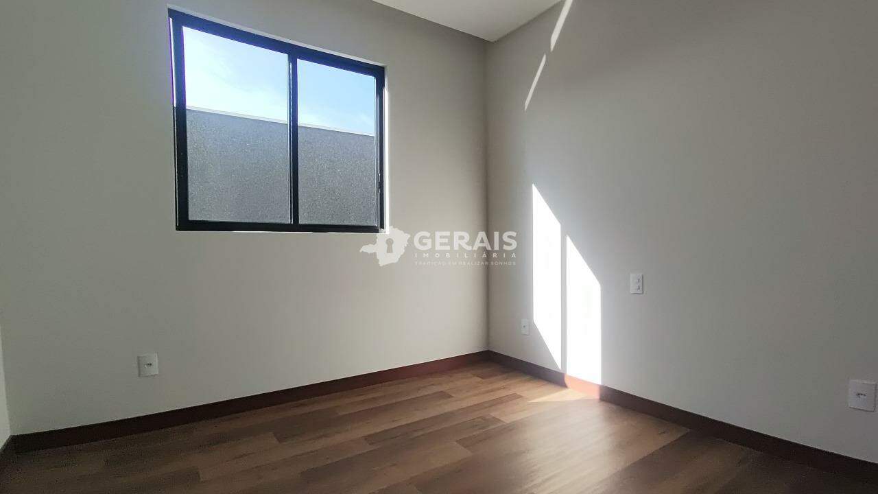 Apartamento para aluguel no SÃO JOSÉ: 06 - QUARTO 02
