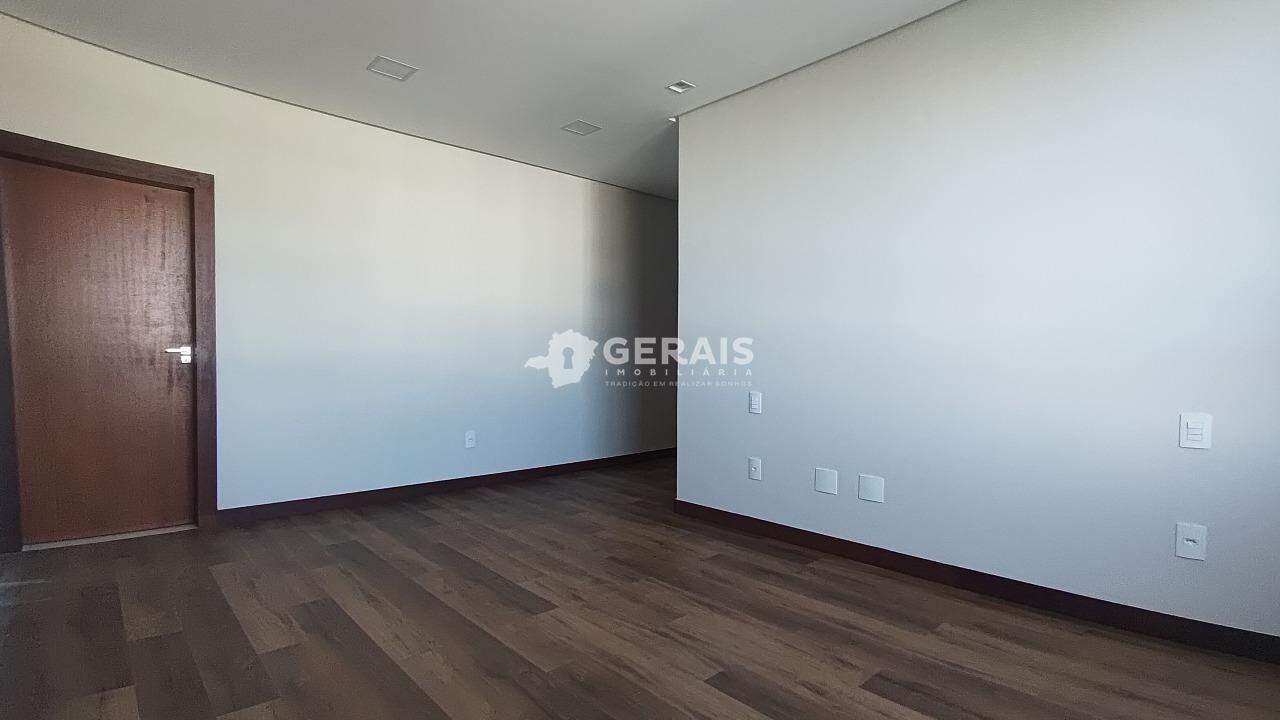 Apartamento para aluguel no SÃO JOSÉ: 08- QUARTO SUÍTE