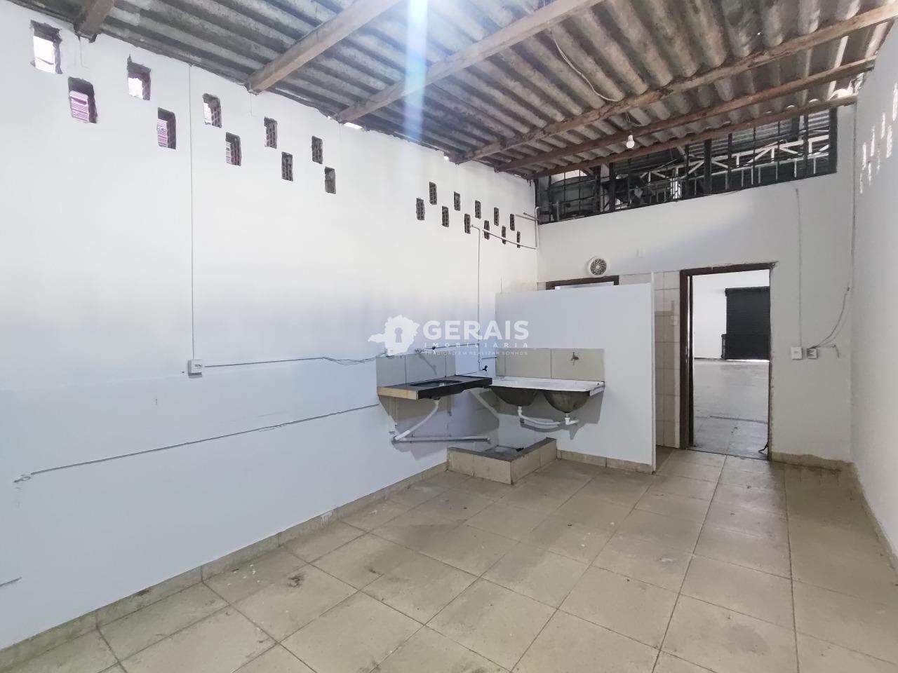 Loja para aluguel no SÃO JOSÉ: 07 - COZINHA